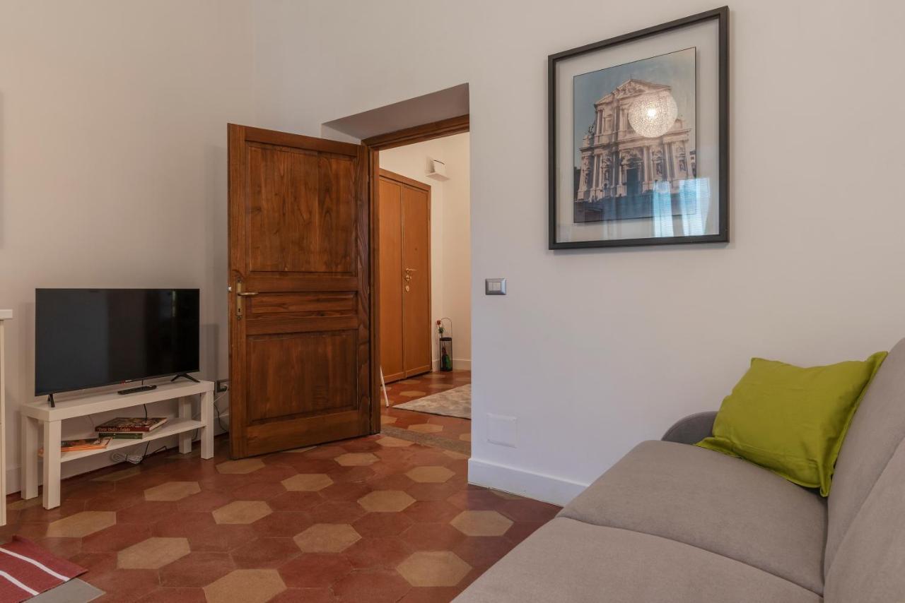 Largo Di Torre Argentina Apartment Rome Exterior photo